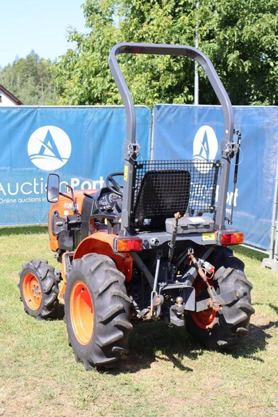 Kubota B2201 - Tracteur agricole: photos 4 Kubota B2201 - Tracteur agricole: photos 4