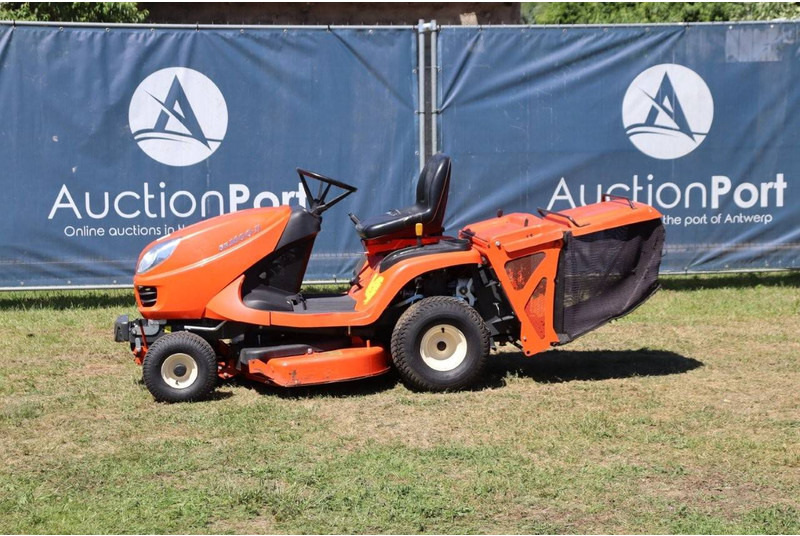 Kubota GR1600EU-2 - Motofaucheuse: photos 1 Kubota GR1600EU-2 - Motofaucheuse: photos 1