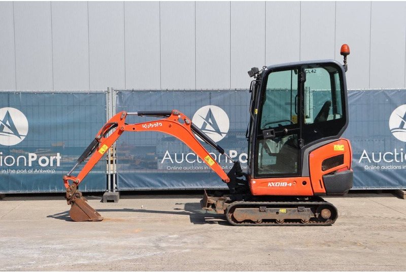 Kubota KX018-4 - Mini pelle: photos 2 Kubota KX018-4 - Mini pelle: photos 2