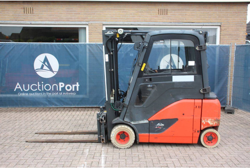 Linde E20PHL-02 - Chariot élévateur électrique: photos 2 Linde E20PHL-02 - Chariot élévateur électrique: photos 2