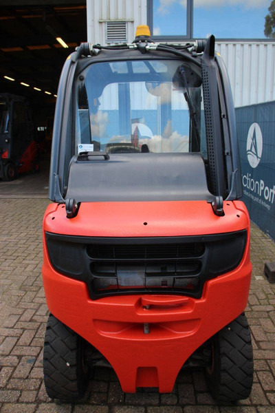 Linde H25T-02 - Chariot élévateur à gaz: photos 4 Linde H25T-02 - Chariot élévateur à gaz: photos 4