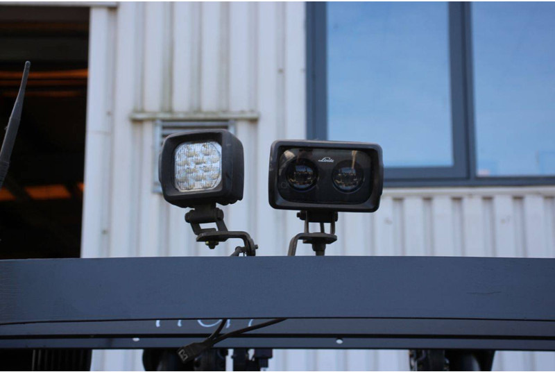 Chariot élévateur électrique Linde R14B-01: photos 16 Chariot élévateur électrique Linde R14B-01: photos 16