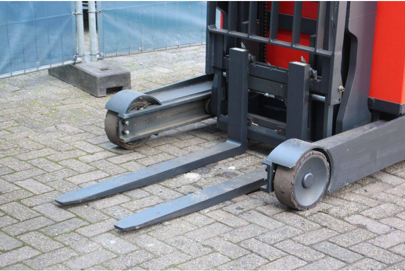 Chariot élévateur électrique Linde R14B-01: photos 9 Chariot élévateur électrique Linde R14B-01: photos 9