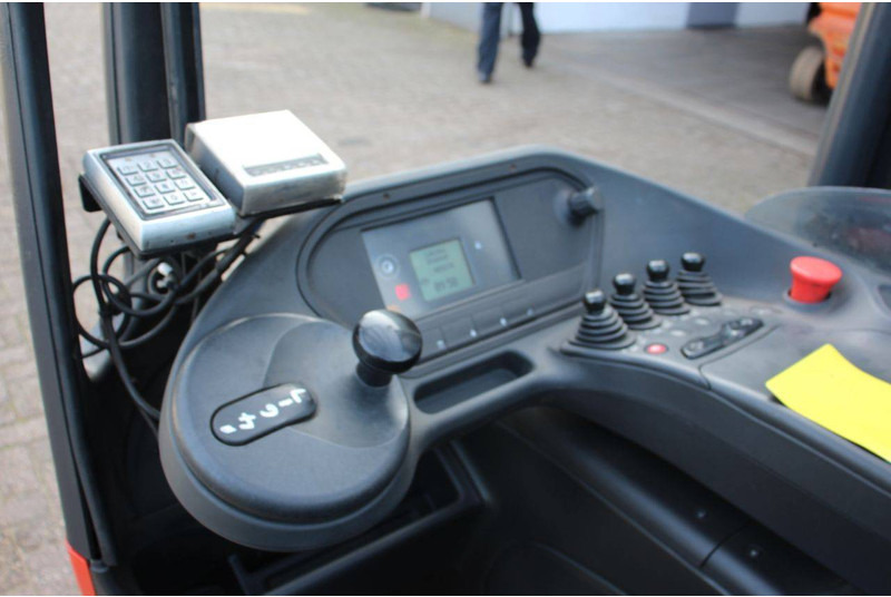 Chariot élévateur électrique Linde R14B-01: photos 20 Chariot élévateur électrique Linde R14B-01: photos 20