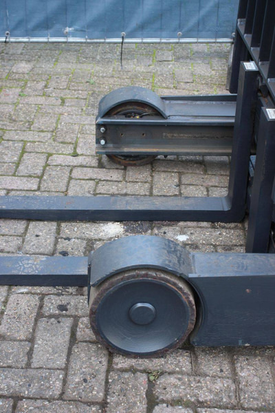 Chariot élévateur électrique Linde R14B-01: photos 14 Chariot élévateur électrique Linde R14B-01: photos 14