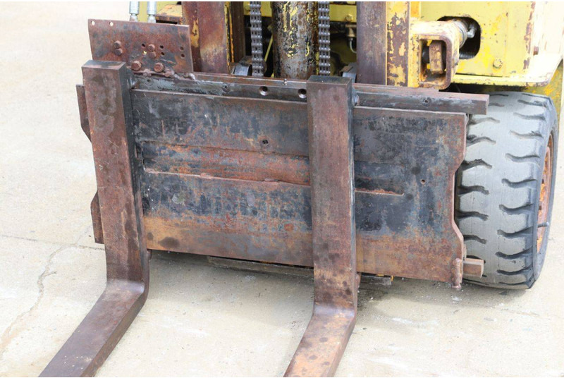 Chariot élévateur à gaz Matra F1550ZP: photos 11