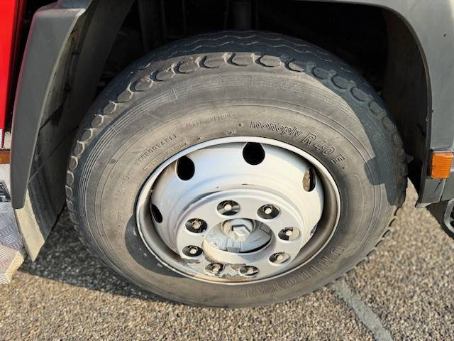 Mercedes-Benz 1124 - Camion de pompier: photos 5 Mercedes-Benz 1124 - Camion de pompier: photos 5