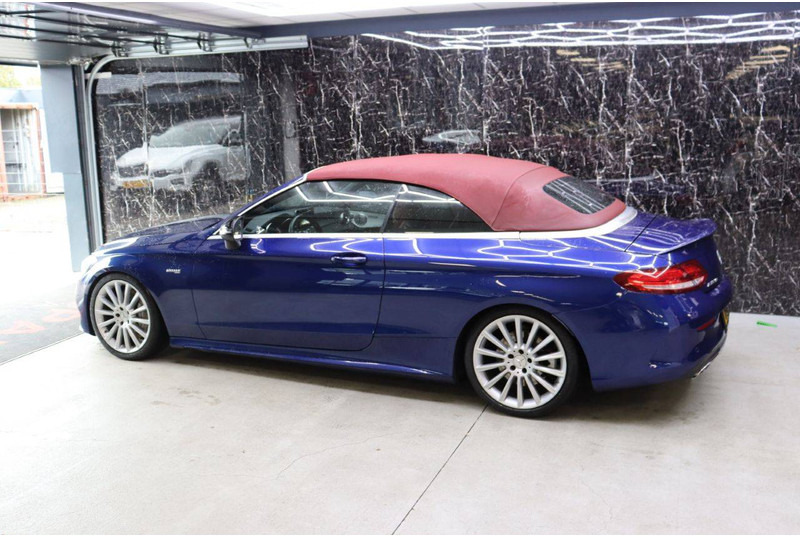 Mercedes-Benz AMG C 43 - Voiture: photos 3 Mercedes-Benz AMG C 43 - Voiture: photos 3