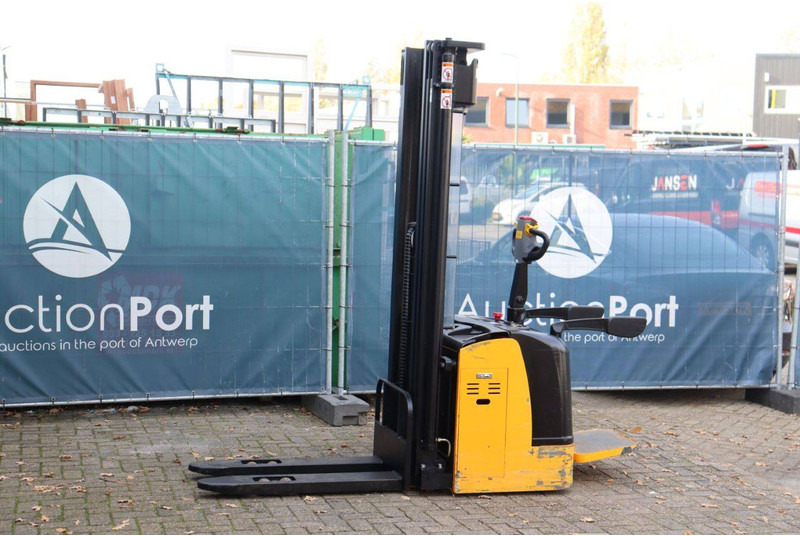 Onbekend CDD15K - Gerbeur: photos 1 Onbekend CDD15K - Gerbeur: photos 1