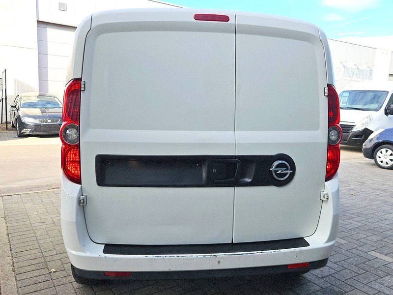 Fourgon utilitaire Opel Combo 1.3 CDTI: photos 7