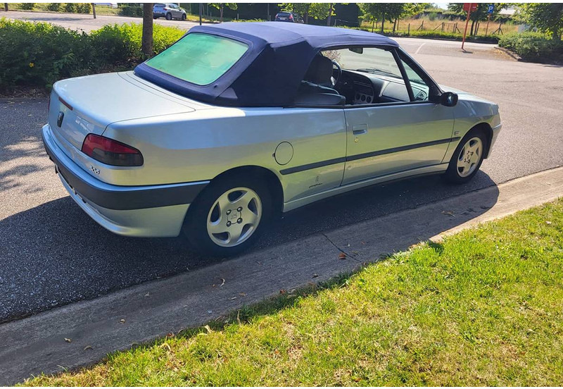 Peugeot 306 Cabriolet 1.6 Automatic - Berline: photos 4 Peugeot 306 Cabriolet 1.6 Automatic - Berline: photos 4