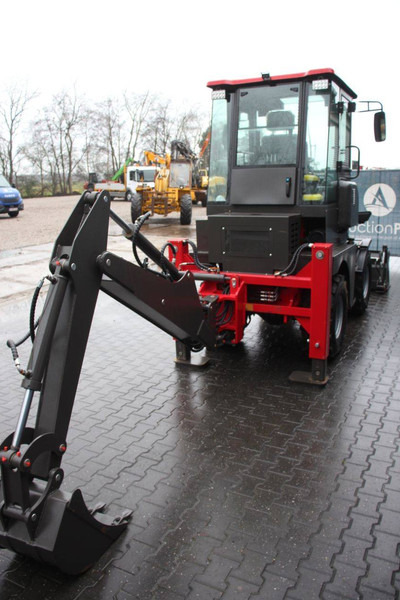 Plus Power HQ15-10 - Tractopelle: photos 5 Plus Power HQ15-10 - Tractopelle: photos 5