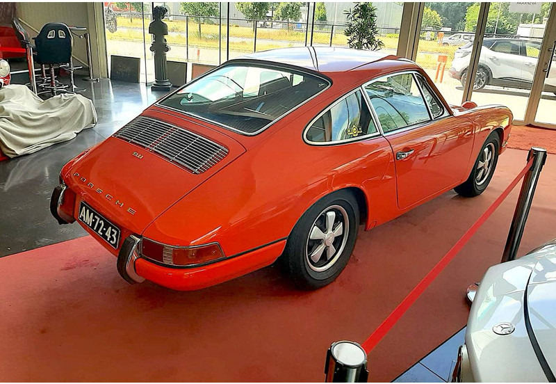 Porsche 911 T - Berline: photos 3 Porsche 911 T - Berline: photos 3