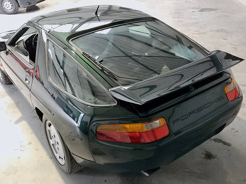 Porsche 928 S4 Automatic - Berline: photos 2 Porsche 928 S4 Automatic - Berline: photos 2