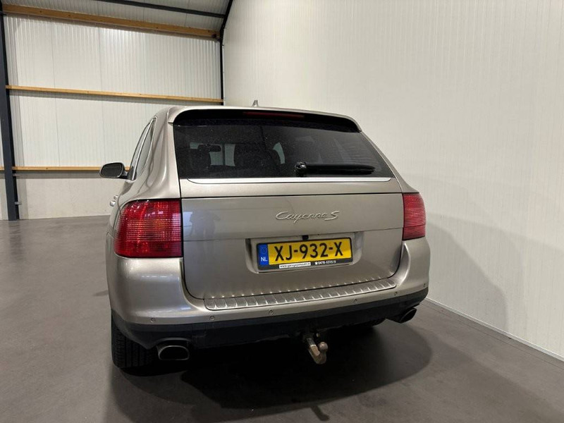 Porsche Cayenne S - SUV: photos 4 Porsche Cayenne S - SUV: photos 4