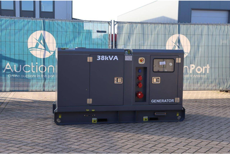 Ricardo GF2-W41 - Groupe électrogène: photos 1 Ricardo GF2-W41 - Groupe électrogène: photos 1