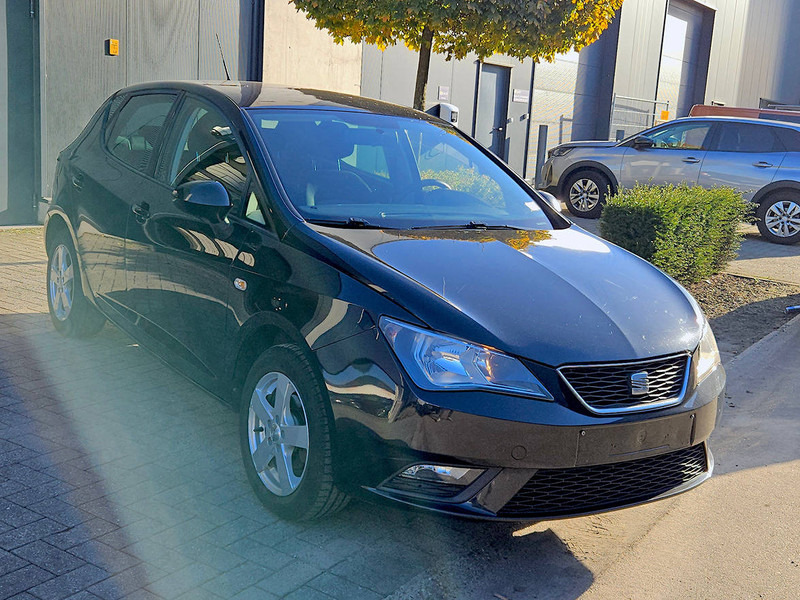 SEAT Ibiza 1.6 TDI - Berline: photos 4 SEAT Ibiza 1.6 TDI - Berline: photos 4