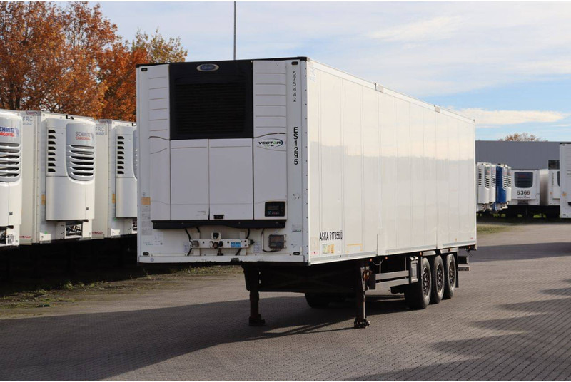 Schmitz Cargobull SCB*S3B - Semi-remorque frigorifique: photos 1 Schmitz Cargobull SCB*S3B - Semi-remorque frigorifique: photos 1