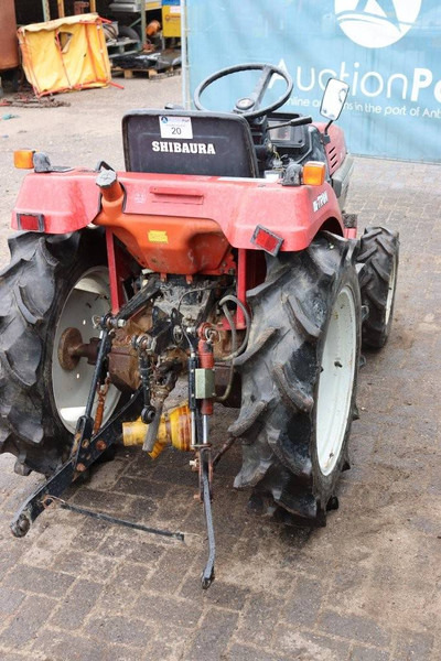 Shibaura P185F - Tracteur agricole: photos 5 Shibaura P185F - Tracteur agricole: photos 5