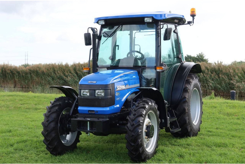 Tracteur agricole Solis 60: photos 1