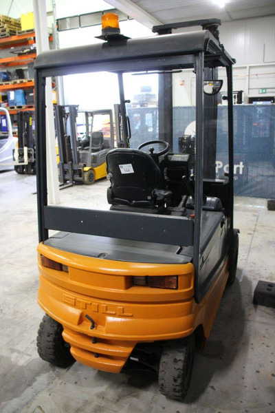 Still R60-25 - Chariot élévateur électrique: photos 5 Still R60-25 - Chariot élévateur électrique: photos 5