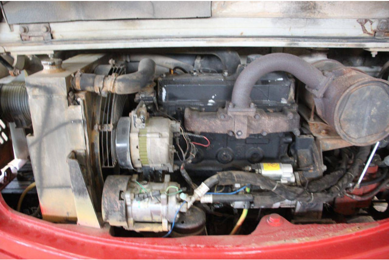 Pelle sur chenille Takeuchi TB175C: photos 20