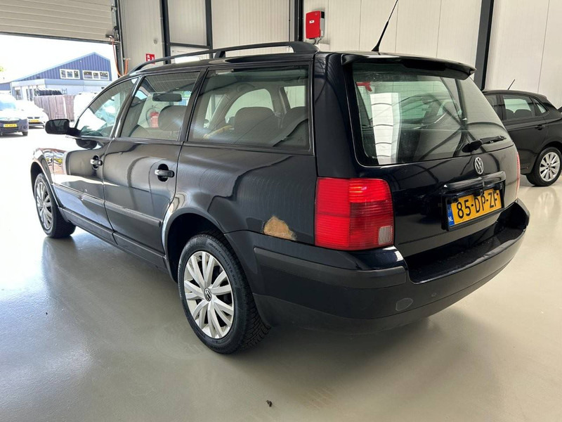 Volkswagen Passat 1.8 Comfort - Berline: photos 2 Volkswagen Passat 1.8 Comfort - Berline: photos 2