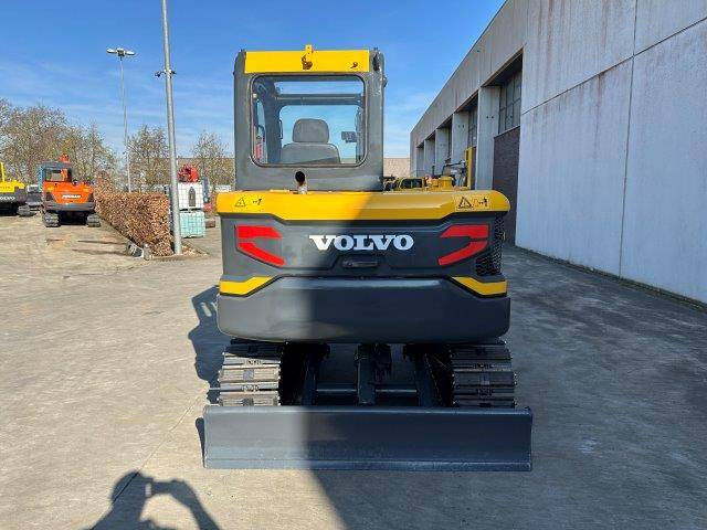 Volvo EC55D - Pelle sur chenille: photos 5 Volvo EC55D - Pelle sur chenille: photos 5