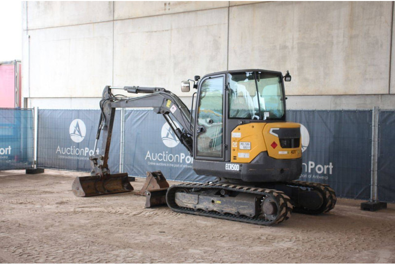 Volvo ECR50D - Pelle sur chenille: photos 3 Volvo ECR50D - Pelle sur chenille: photos 3