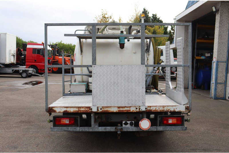 Volvo FL6 FL6 L428 - Camion fourgon: photos 4 Volvo FL6 FL6 L428 - Camion fourgon: photos 4