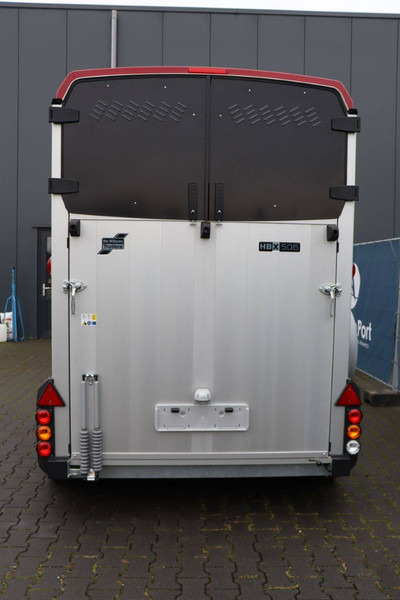 Williams HBX506 - Van chevaux: photos 5 Williams HBX506 - Van chevaux: photos 5