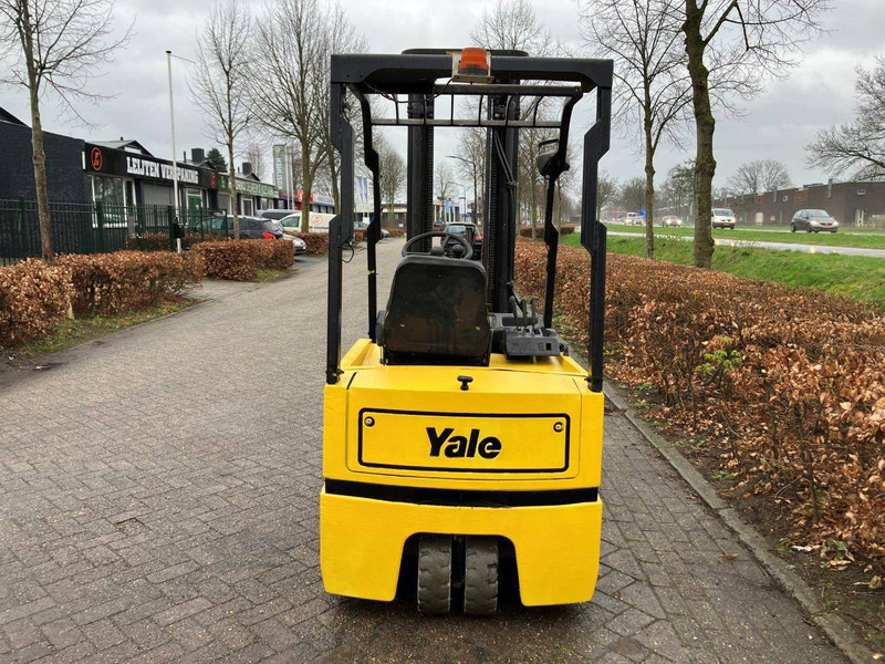 Yale ERP20ATF - Chariot élévateur électrique: photos 3 Yale ERP20ATF - Chariot élévateur électrique: photos 3
