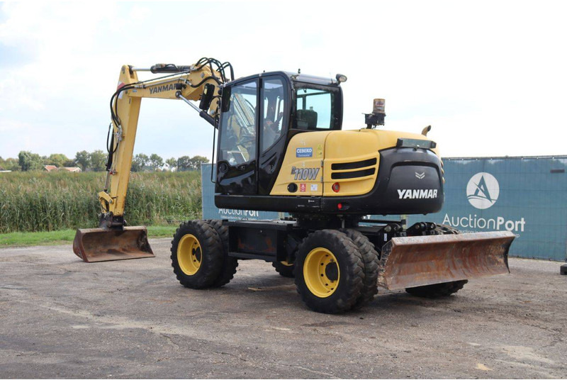 Yanmar B110W - Pelle sur pneus: photos 4 Yanmar B110W - Pelle sur pneus: photos 4