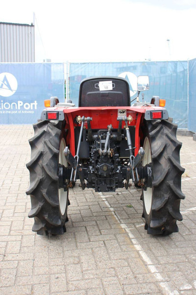 Yanmar F-200 - Tracteur agricole: photos 4 Yanmar F-200 - Tracteur agricole: photos 4