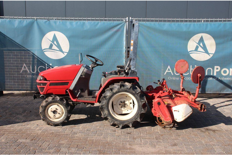 Yanmar KE-50 - Tracteur agricole: photos 2 Yanmar KE-50 - Tracteur agricole: photos 2