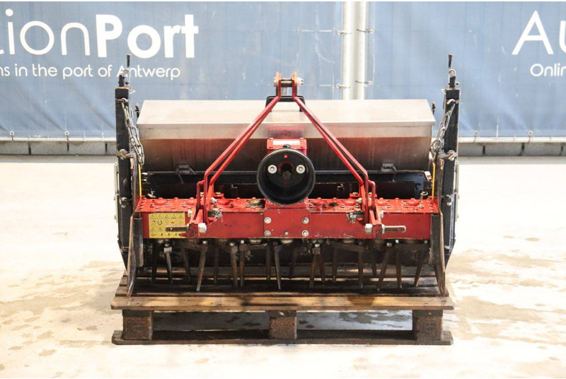 Tema MGT 1000 - Semoir/ Planteuse: photos 2 Tema MGT 1000 - Semoir/ Planteuse: photos 2