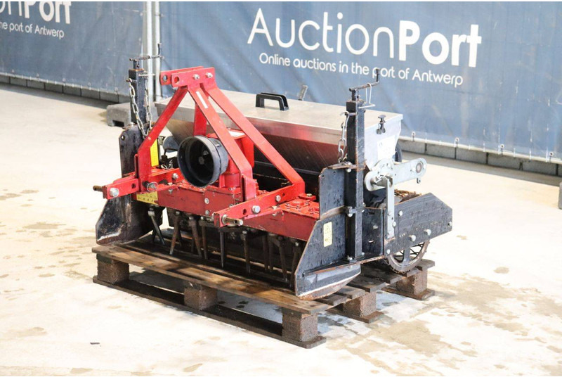 Tema MGT 1000 - Semoir/ Planteuse: photos 3 Tema MGT 1000 - Semoir/ Planteuse: photos 3