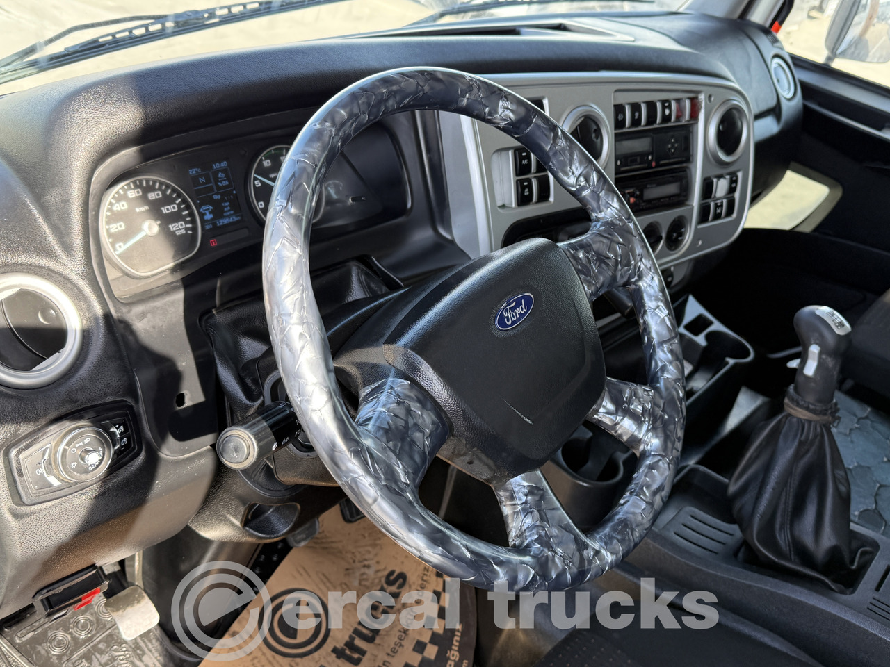 Camion benne FORD 2017 FORD CARGO 4142 D /  MANUAL-AC -EURO6-8X4-HARDOX TIPPER: photos 24