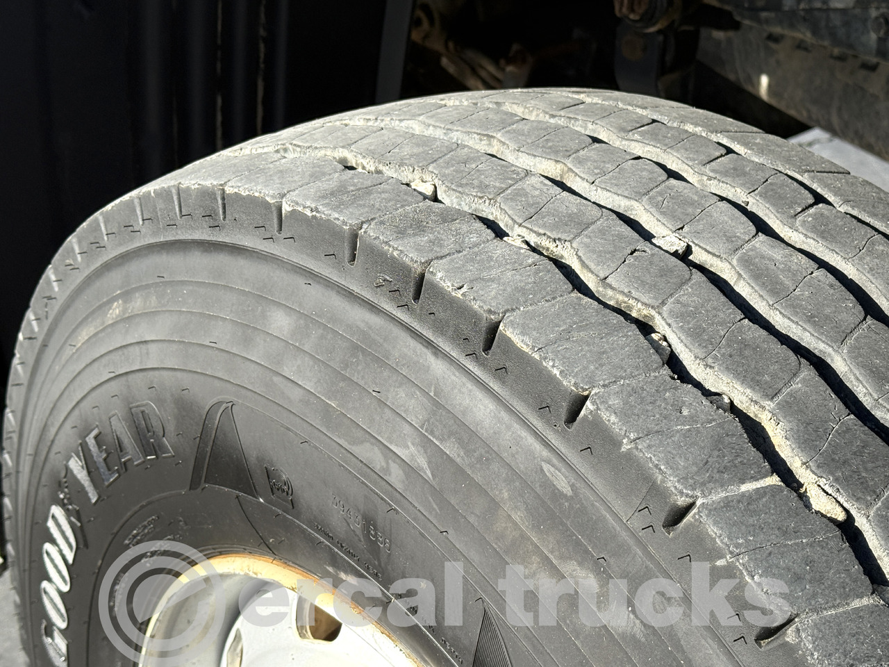 SCANIA 2012 G420/MANUAL-8X4-EURO5-HARDOX TIPPER 11 PCS - Camion benne: photos 4 SCANIA 2012 G420/MANUAL-8X4-EURO5-HARDOX TIPPER 11 PCS - Camion benne: photos 4