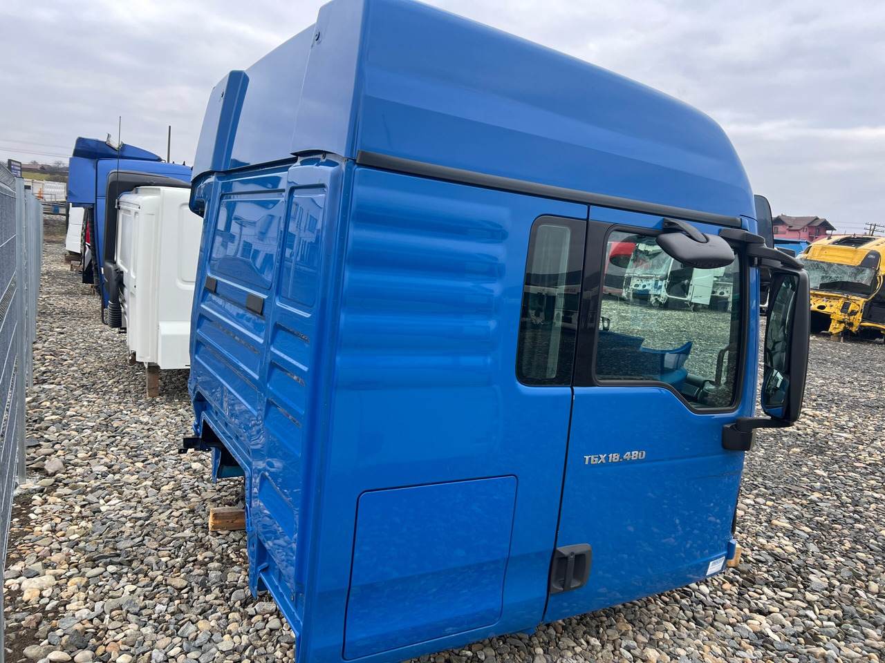 CABINA MAN TGX XLX - Cabine pour Camion: photos 4 CABINA MAN TGX XLX - Cabine pour Camion: photos 4