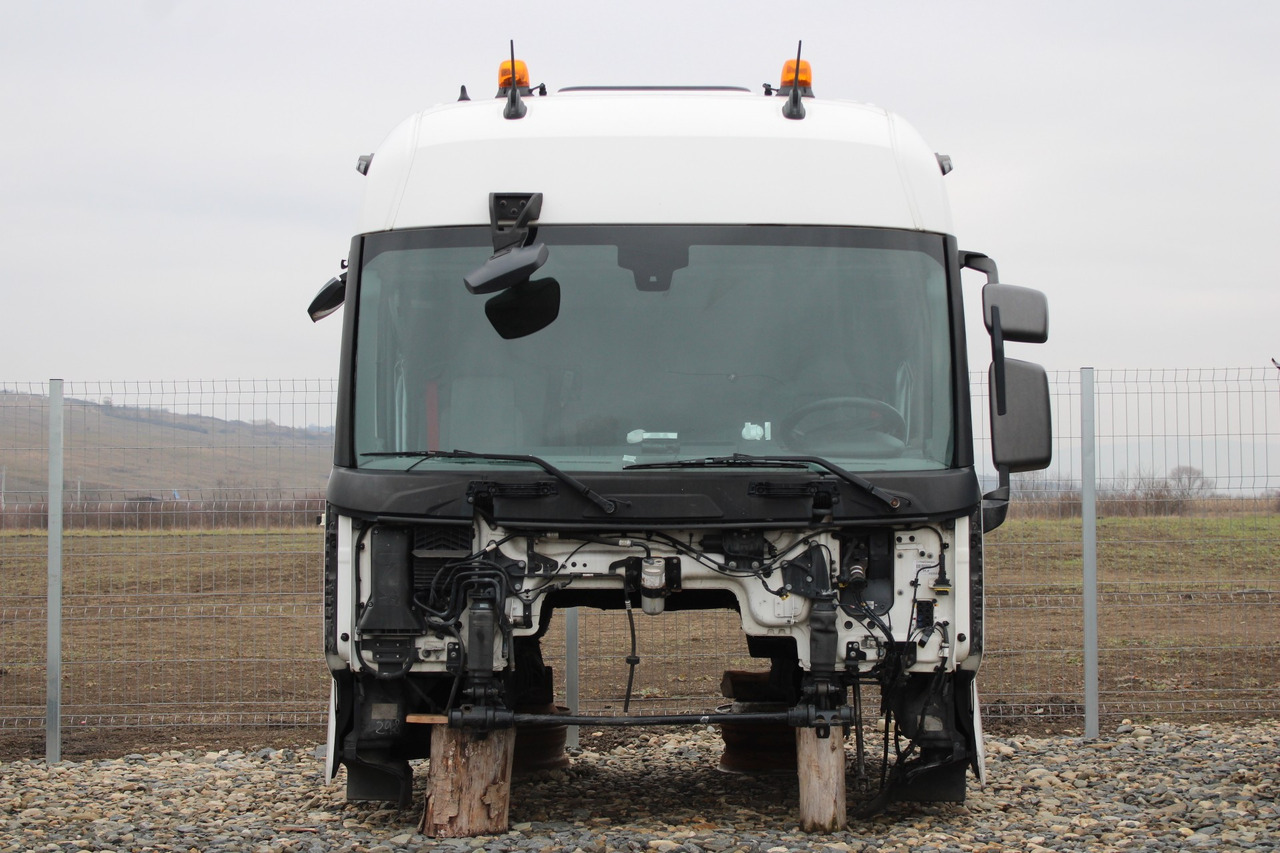 CABINA RENAULT T SLEEPER - Cabine pour Camion: photos 1 CABINA RENAULT T SLEEPER - Cabine pour Camion: photos 1