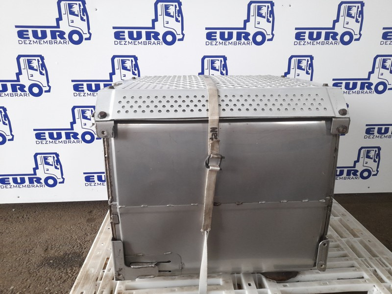 CATALIZATOR MERCEDES ACTROS MP2 E5 A0014900514, A0044900514, A0024900514, A0044908114, A0054906314 - Catalyseur pour Camion: photos 1 CATALIZATOR MERCEDES ACTROS MP2 E5 A0014900514, A0044900514, A0024900514, A0044908114, A0054906314 - Catalyseur pour Camion: photos 1
