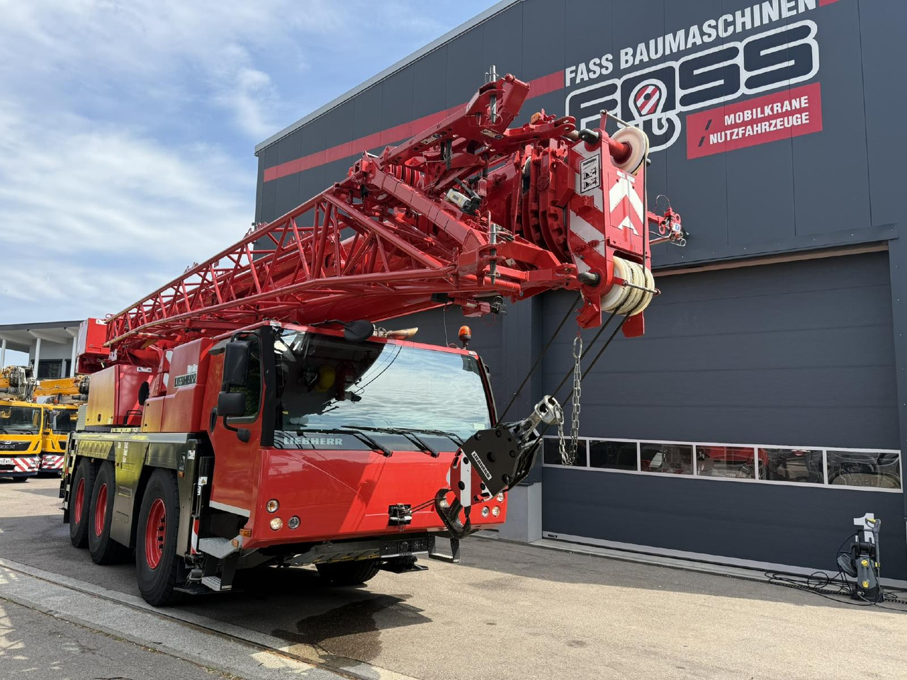 Liebherr LTM 1050-3.1 (20 - 084 132) - Grue mobile: photos 1 Liebherr LTM 1050-3.1 (20 - 084 132) - Grue mobile: photos 1
