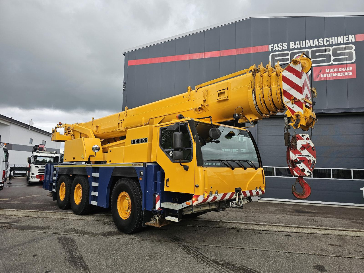Liebherr LTM 1055-3.1 (06 - 056 016) | 6 x 6 - Grue mobile: photos 1 Liebherr LTM 1055-3.1 (06 - 056 016) | 6 x 6 - Grue mobile: photos 1