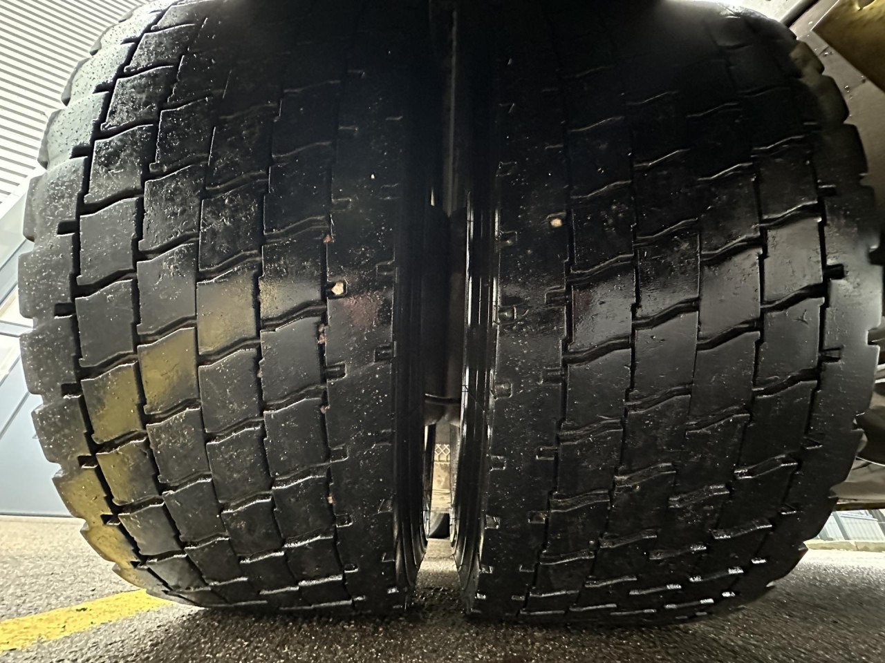 SCANIA R 460 A4x2NA - Tracteur routier: photos 2 SCANIA R 460 A4x2NA - Tracteur routier: photos 2