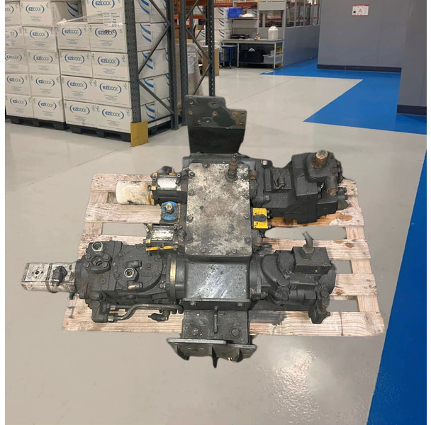 Iveco  - Hydraulique: photos 1 Iveco  - Hydraulique: photos 1