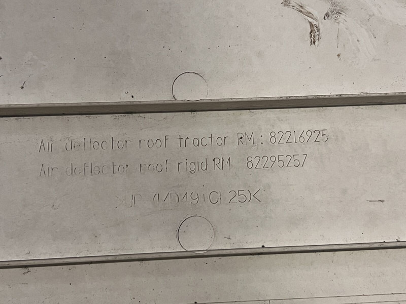 Renault  - Aérodynamique/ Spoilers: photos 4 Renault  - Aérodynamique/ Spoilers: photos 4