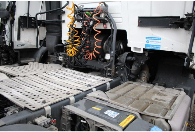 Tracteur routier Renault: photos 6