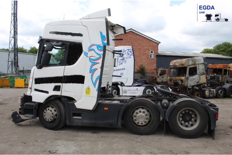 Scania R450 - Tracteur routier: photos 5 Scania R450 - Tracteur routier: photos 5