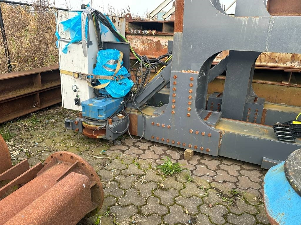 Pelle de manutention Fuchs SHL 850D Electro: photos 24